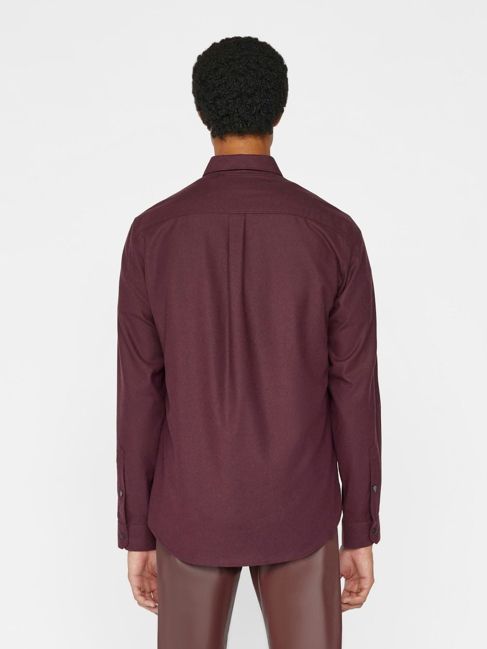 shirt back view alt:fit2